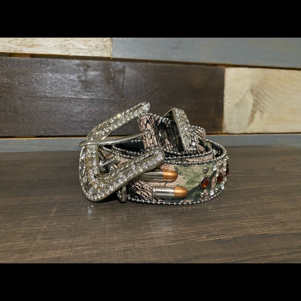 Cowgirl Belt “Gunpowder & Lead”